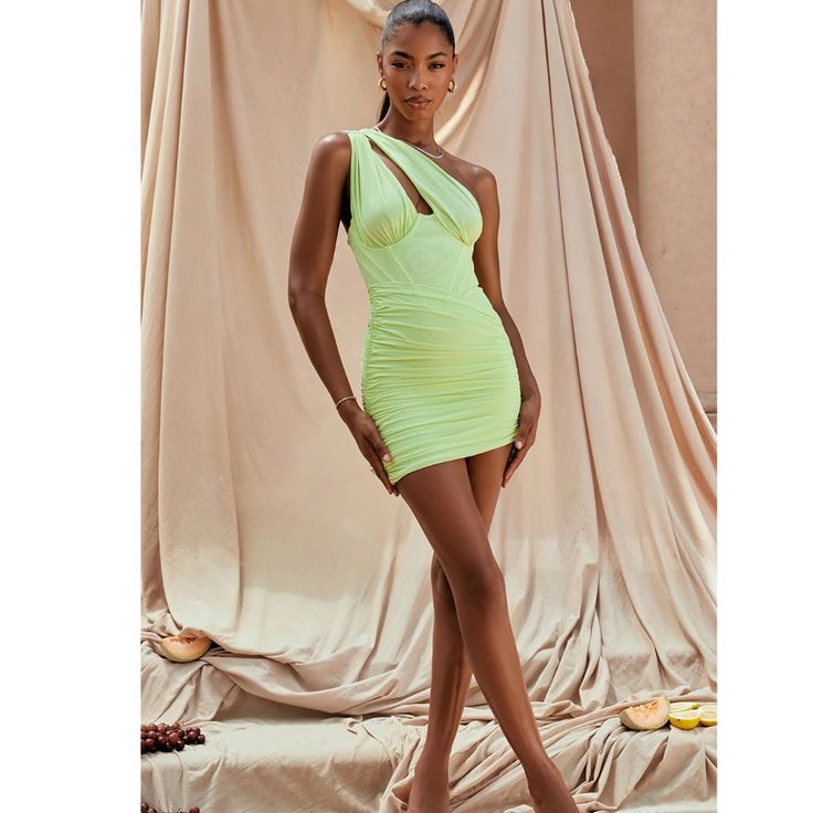 New With Tags, Never Worn House Of Cb Clementine Lime Cut Out Mini Dress Size Small, I Find House Of Cb Runs Smaller Perfect For A Birthday, Night Out, Miami, You Name It Green One Shoulder Bodycon Dress For Spring, Green One-shoulder Bodycon Dress For Spring, Spring Green One Shoulder Bodycon Dress, Yellow One-shoulder Mini Dress, Yellow One-shoulder Mini Dress For Spring, Yellow Mini Bodycon Cocktail Dress, Chic Light Green Mini Dress For Party, Light Green Mini Dress For Summer Party, Yellow One-shoulder Mini Dress For Summer