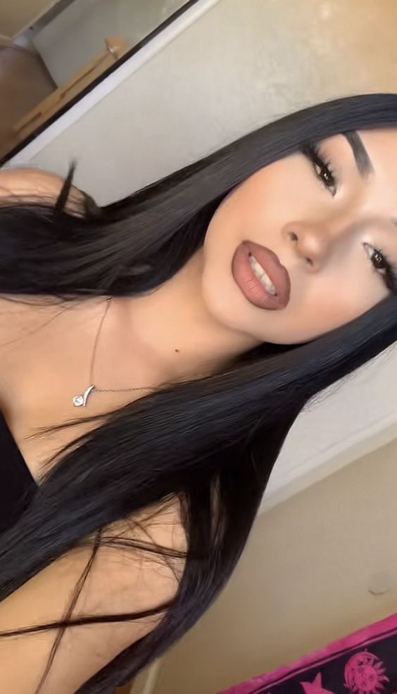 Latina Baddie Makeup, Latina Makeup Looks, Latina Makeup, Skin Undertones, Pretty Makeup Looks, Smink Inspiration, Dope Makeup, Cute Makeup Looks, Baddie Makeup