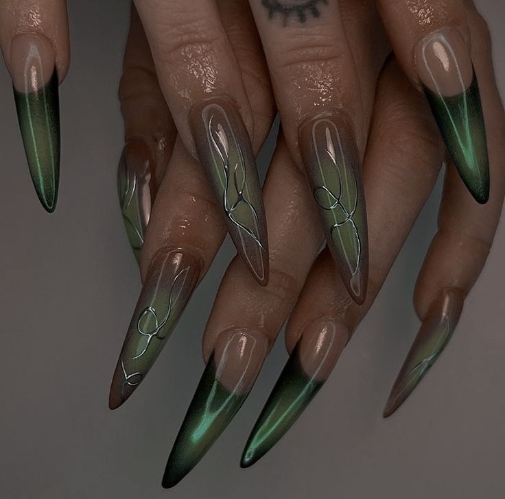 Green Sharp Nails, Nature Nails Aesthetic, Elegant Long Almond Nails, Medusa Inspired Nails, Green Dragon Nails, Green Pointy Nails, Green Gothic Nails, Green Stilletto Nails, Goth Birthday Nails