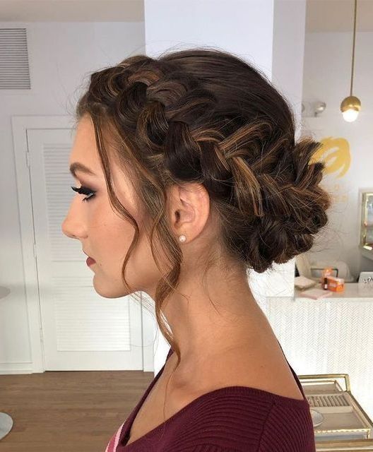 Grad Hairstyles, Hairstyle Braided, Bridal Hairstyles With Braids, Cute Prom Hairstyles, Messy Hair Updo, Prom Hairstyles Updos, Wedding Hairstyles For Medium Hair, Formal Hairstyles For Long Hair, Prom Hair Updo