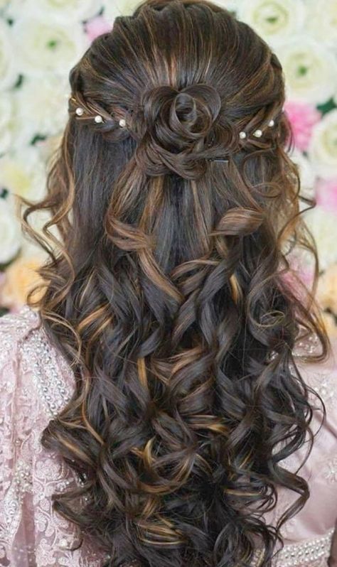 Hairstyles For Grad, Aurora Hairstyle, Sweet 16 Hairstyles, Cute Prom Hairstyles, Hair Style On Saree, Formal Hairstyles For Long Hair, Curls For Long Hair, Quince Hairstyles, Best Hair Salon