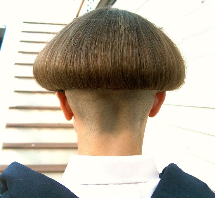 All sizes | Tabitha's Ultimate Mushroom | Flickr - Photo Sharing! Mushroom Cut Hairstyle, Mushroom Hairstyle, Bowl Haircut Women, Bowl Cut Hair, Mushroom Haircut, Natural Hair Haircuts, Bowl Haircuts, Mushroom Hair, Bad Haircut