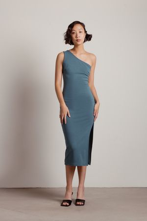 Maddy Cowl Neck Satin Slip Midi Dress in Emerald - $39 | Tobi US Green Hoco Dress, Short Green Dress, Green Satin Dress, Green Bodycon Dress, Green Silk Dresses, Emerald Dresses, Green Lace Dresses, Green Velvet Dress, Green Shop