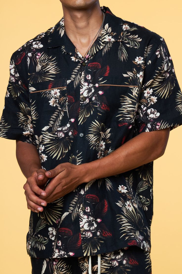 Description Pursue the idea of faraway destinations in this statement Hawaiian Floral. Printed on our signature linen, this short-sleeve floral shirt creates a playful and elegant conversation piece. Pair it with our Hawaiian lounge trouser as a matching set or try our pairing recommendations. Camp Shirt, Camping Shirt, Floral Shirt, Black Friday Sale, Conversation Piece, Floral Printed, Matching Sets, Linen Fabric, Black Floral