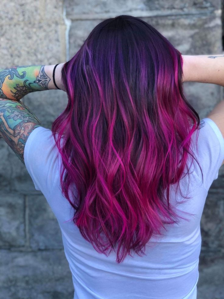 Fuschia Hair, Magenta Hair Colors, Pink And Purple Hair, Baylage Hair, Pink Purple Hair, Magenta Hair, Punk Hair, Hair Color Pink, Hair Color And Cut