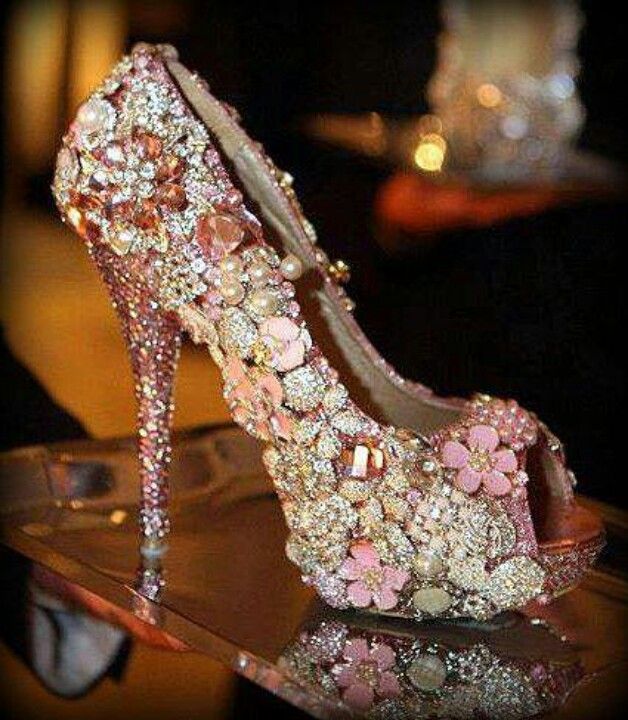 Jeweled shoes Expensive Stuff, Fashion Palette, Jeweled Shoes, Expensive Shoes, Helpful Things, Shoe Ideas, Awesome Shoes, Buried Treasure, Embellished Shoes