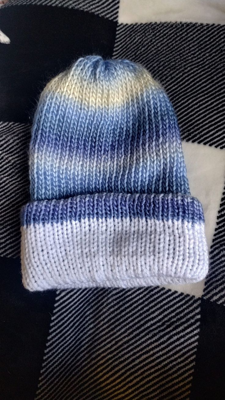 Supper cute blue and white beenie Reverable aswell!! 9/12 in  881/2 in  Cold wash White Super Soft Hat, One Size Fits Most, White Super Soft Hat One Size Fits Most, Warm Blue Beanie Cap, Warm Blue Beanie Hat, Blue Winter Hats One Size Fits All, Blue One-size Winter Hats, Blue Warm Beanie One Size, Warm Blue Beanie One Size, Blue Warm Hat, One Size Fits All