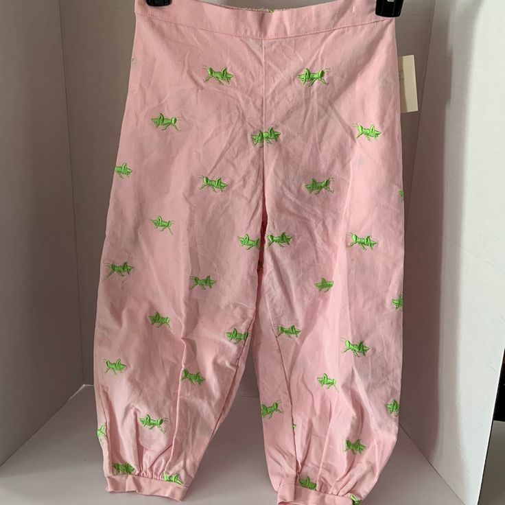 Adorable Pink Lightweight Corduroy With Green Embroidered Crickets / Grasshoppers. Elastic Waist With Balloon Legs. Size 5. Made In Usa. Smoke Free Home. Cute Pink Pants For Spring, Cute Pink Bottoms With Pockets, Cute Pink Pants With Pockets, Playful Pink Bloomers For Spring, Cute Cotton Pants With Elastic Waistband, Cute Pink Spring Bottoms, Cute Pink Pants With Elastic Waistband, Playful Pink Cotton Pants, Cute Pink Cotton Pants