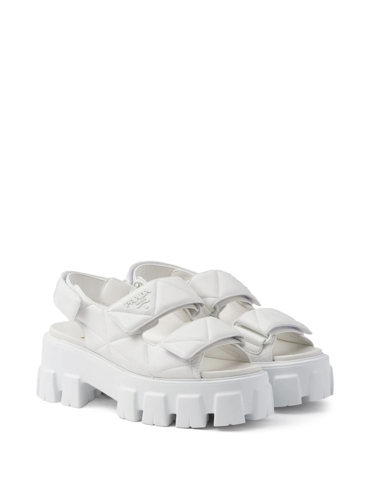 Prada triangle-logo Quilted Leather Sandals - Farfetch Prada Triangle, Versace Outfit, Sandals White, Chanel 2, Triangle Logo, Summer Beach Wear, Boots And Sneakers, Flat Boots, Ballet Flat Shoes