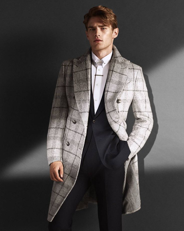 Bo Develius | I Wear The Invisible Tie Bo Develius, Metrosexual Men Fashion, The Invisible, Pinterest Closet, Nov 1, Film Industry, Health Issues, Double Breasted Suit Jacket, Top Model