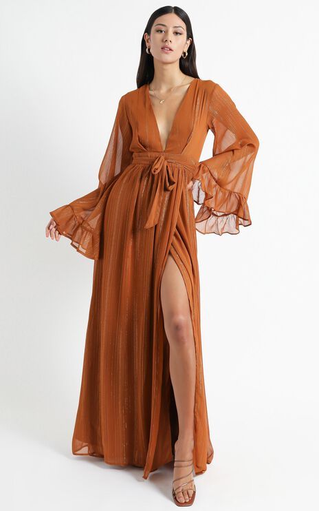 Split Dress Thigh, Holiday Maxi Dress, Orange Chiffon, Dark Autumn, Long Sleeve Prom, Woman Dress, Maxi Dress Online, Split Dress, Dangerous Woman