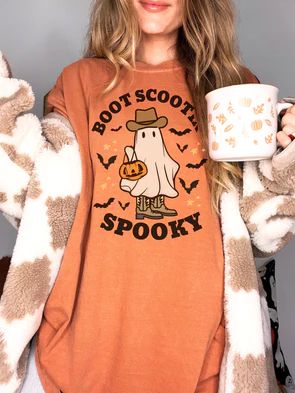 Seasonal – The Container Clothing Co Winter Graphic Tees, Boot Scootin Spooky, Drop Down Bar, Adorable Clothes, Diy Shirts, Halloween Crafts Decorations, Halloween Graphic Tees, Halloween Graphic, Spooky Ghost