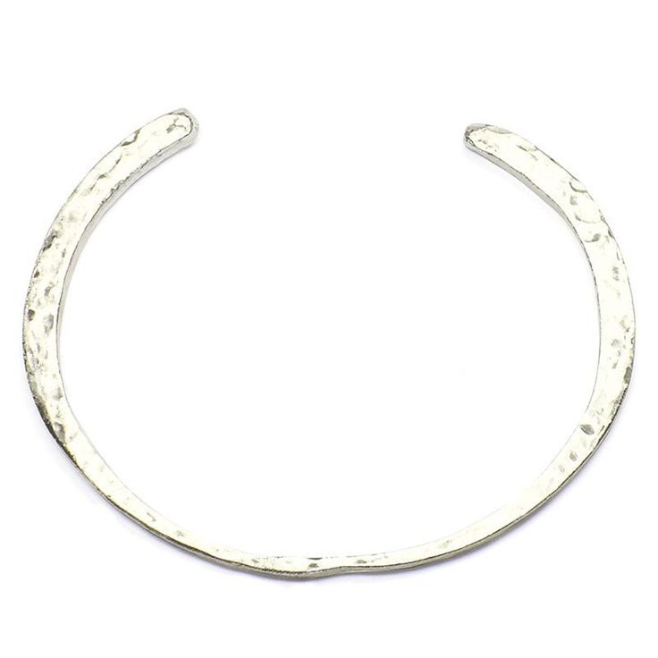 Hand-hammered cuff open bracelet, the Kamal is classic with a little roughness. Length: Open and adjustable. Material: Sterling silver. Hammered Cuff Bracelet, Open Bracelet, Hammered Silver, Silver Cuff Bracelet, Silver Cuff, Cuff Bracelet, Silver Bracelet, Gold Bracelet, Pie