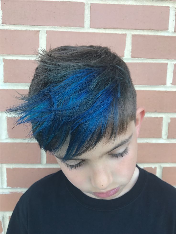 Boy Blue Highlights Hair Boys Blue Hair, Kids Hair Color, Boys Colored Hair, Blue Hair Highlights, Dyed Hair Men, Highlights Ideas, Dyed Hair Blue, Light Blue Hair, Blue Highlights