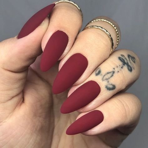 Nail Ideas For 2023, Red Matte Nails, Fall Nail Ideas, Matte Nails Design, Red Nail Designs, Almond Nails Designs, Red Nail, Fall Nail Art, Fall Nail Designs