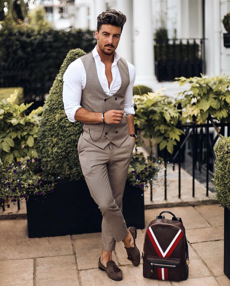 Rowan Row, Blazer Outfits Men, Mens Waistcoat, Waistcoat Men, Formal Men Outfit, Indian Men Fashion, Dress Suits For Men, Formal Mens Fashion, Designer Suits For Men