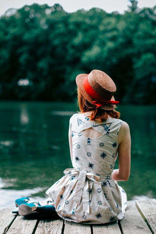 Fashion Fotografie, Woman Back, Retro Mode, Clothes Horse, Mode Vintage, Passion For Fashion, Style Me, Persona, A Girl