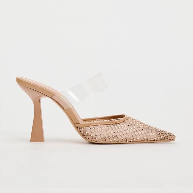 New With Tag High Heel Mules Made Of Mesh Fabric. Vinyl Strap At Instep. Pointed Toe. Heel Height: 3 Inches (7.7 Cm) Upper 45% Polyamide 30% Polyurethane Thermoplastic 25% Polyester Sole 100% Polyurethane Thermoplastic Insole 100% Polyurethane Beige | 2232/310 S277 Beige Pointed Toe Synthetic Heels, Zara Beige Heels With Wrapped Heel, Zara Beige Open Heel Shoes, Zara Beige Pointed Toe Heels, Zara Beige Party Sandals, Zara Beige Heels For Spring, Zara Beige Pointed Toe Sandals, Zara Cream Synthetic Heels, Elegant Beige Zara Sandals