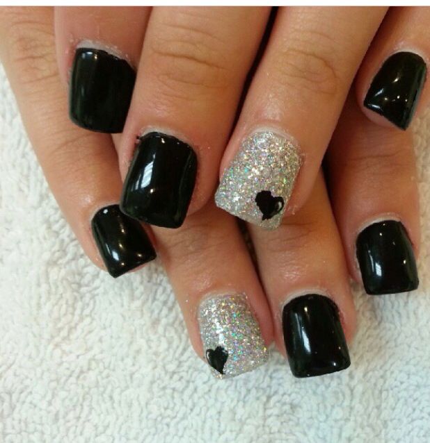 Rock Nails, Grey Nail, Black Nails With Glitter, Pedi Ideas, Nails With Glitter, Girlie Girl, Glitter Gel Nails, Short Square Nails, July Nails