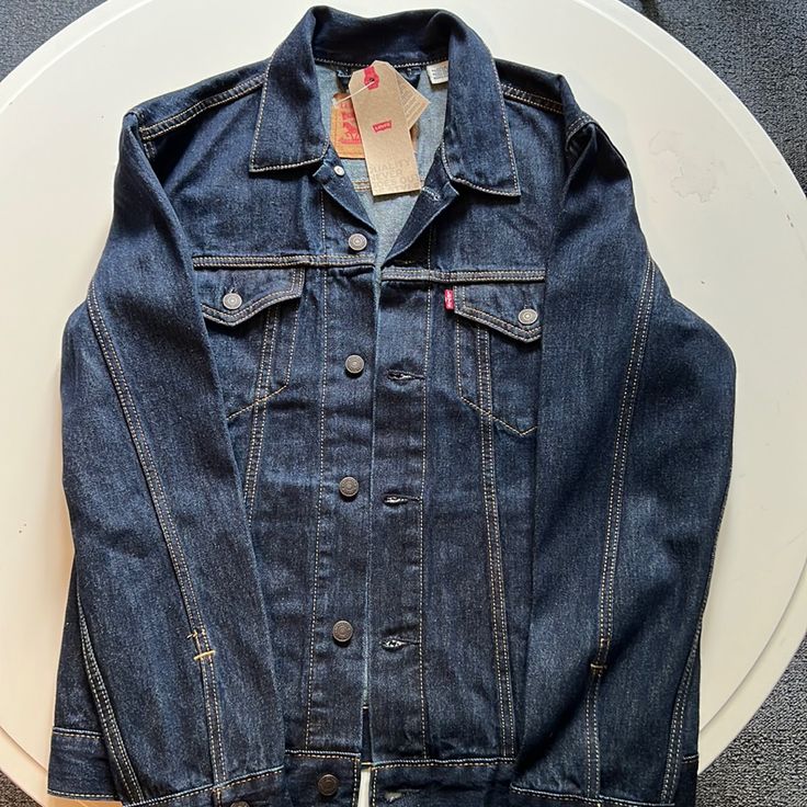 Levis Denim Jacket, Levis Jacket, Stylish Mens Outfits, Levis Denim, Levis Men, Mens Jackets, Levi's, Denim Jacket, Man Shop