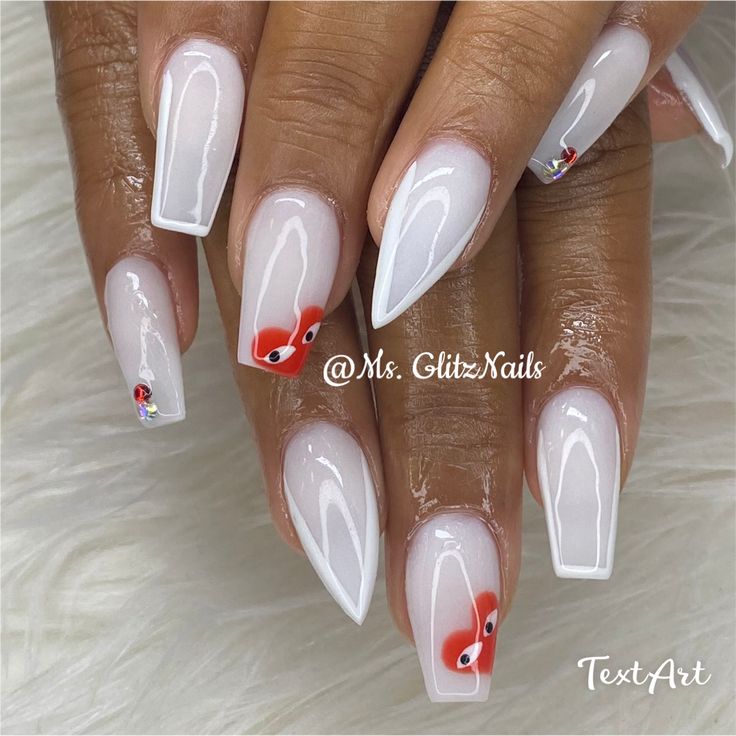 White Comme Des Garcons Nails, Play Heart Nails, Comme Des Garcons Nails Acrylic, Comme Des Garcons Nails, Almond Nails French, White Coffin Nails, Comme Des Garcons Play, Acrylic Nails Coffin Short, Acrylic Nails Coffin