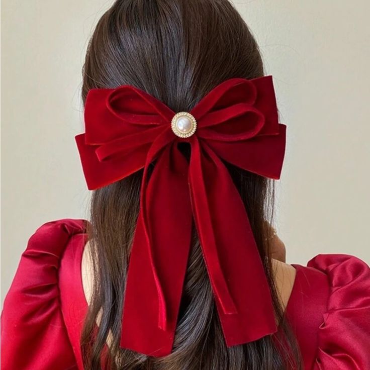 Super Cute And Stylish Ships In 5-10 Business Days Large Hair Bows, Fancy Bows, Pearl Hair Pins, Hair Accessories Clips, Bow Hair Accessories, Velvet Hair, Hair Clips Girls, Big Bow, Velvet Bow