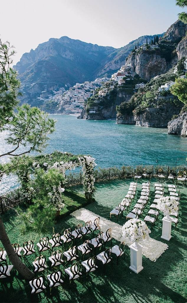 Pinterest: morgancphillips
Inside the Grandest Celebrity Weddings
#wedding #weddingday #weddingphotography #weddingvenue #italy #archway #greenery #lake #ocean #flowers #outsidevenue #cliffside Malibu Rocky Oaks Wedding, Mandap Decor, Malibu Wedding, Lake Como Wedding, Garden Wedding Decorations, Wedding Etiquette, Destination Wedding Locations, Best Wedding Planner, Outdoor Wedding Ceremony