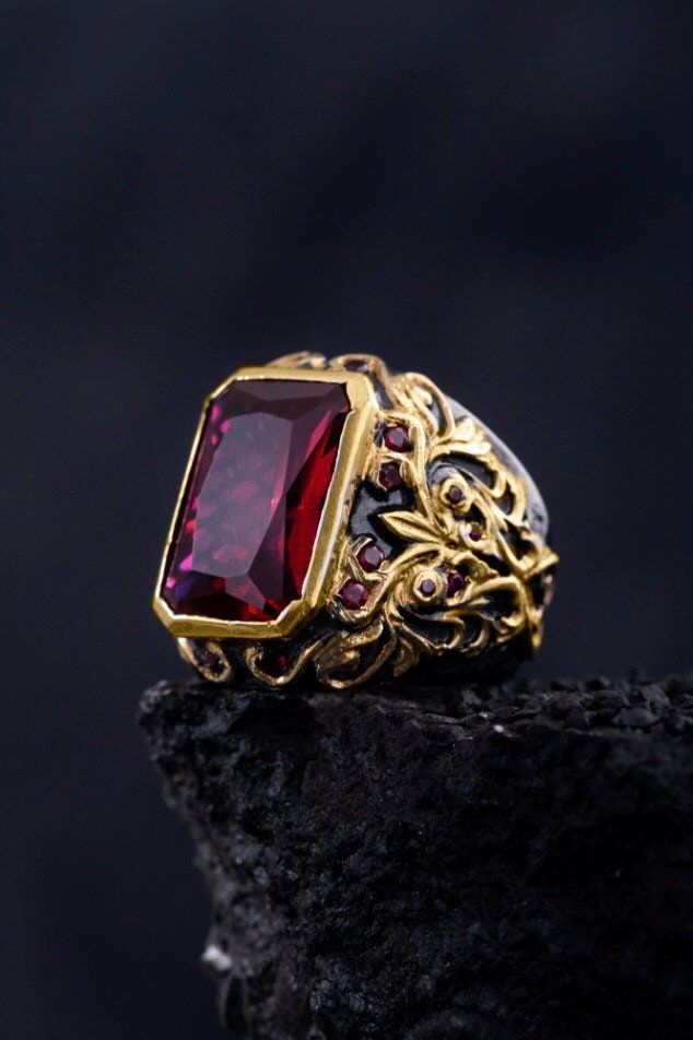 Rococo Style,Baroque Ornate, Rectangle,Red Stones Ring, 925 Sterling Silver, 24 Carat Gold Plated,Hand Carved, Art Deco Rings, Gift For Men PRODUCT DETAILS * Made to Order * Certified 925 sterling silver * Your ring comes in a pretty ring box ready for gift giving. RING SIZE *It is always safer to see a jeweler to have a more precise idea about your ring size. However, if it is not possible please look at our ring size chart in the pictures. There you can also find the size conversions. *If your Mens Gemstone Rings Unique, Luxury Men's Victorian Ring, Luxury Red Heirloom Men's Ring, Victorian Style 14k Gold Red Ring, Ornate Red Gemstone Rings, Red Gemstone Ring Men, Antique Mens Rings, Garnet Stone Ring, Stone Rings For Men