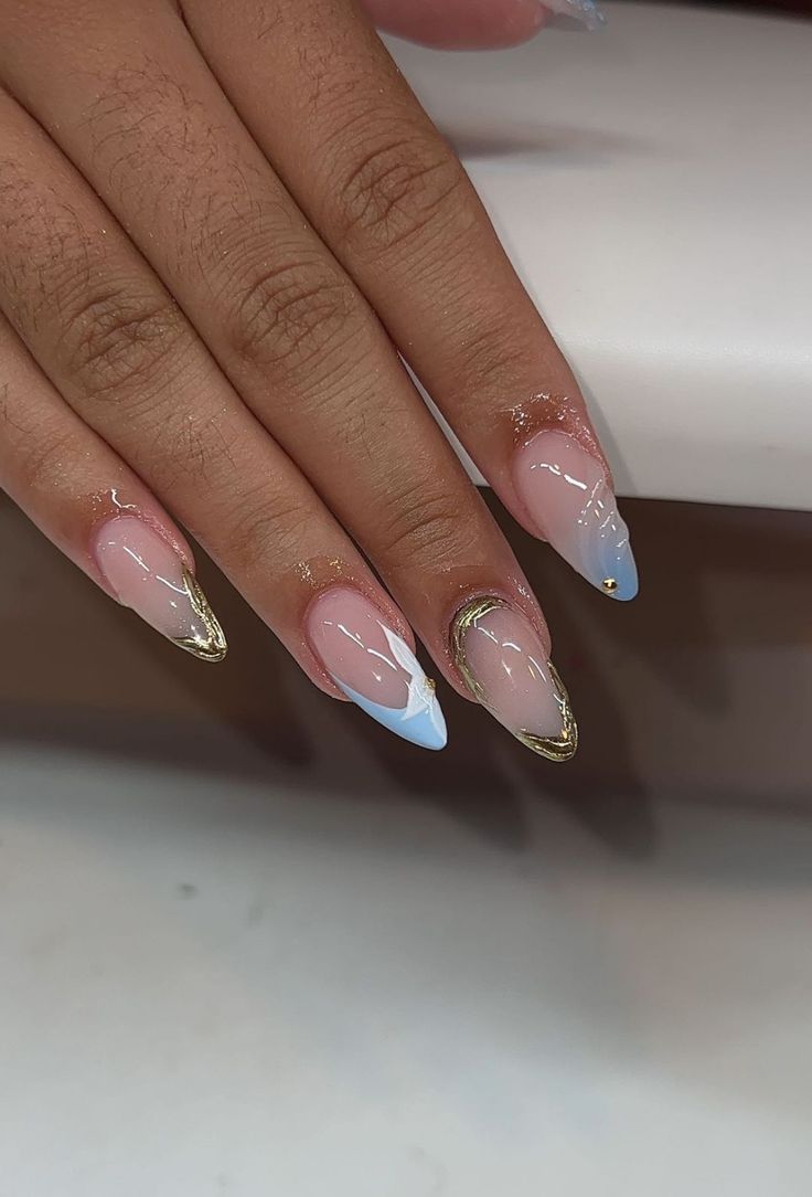 Short Oval New Years Nails, Cute Almond Nails Fall, Almond Inspo Nails, Almond Nail French, Bling Almond Nails, Elegant Touch Nails, New Nail Designs, Drip Nails, Classy Acrylic Nails