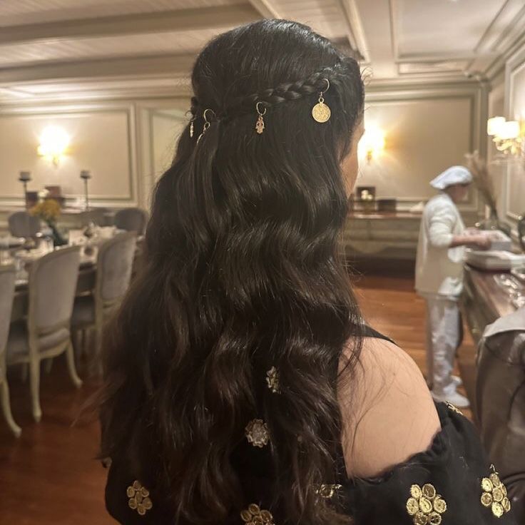 Afghan Hairstyles, Middle Eastern Hairstyles, Egypt Hairstyle, Arab Hairstyles, Arab Hair, Arabic Hairstyles, Eid Hairstyles, Medieval Hairstyles, Afghan Fashion