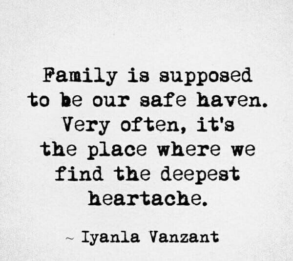 Quotes Toxic Family, Toxic Family Members Quotes, Quotes About Toxic Family, Family Members Quotes, Quotes Toxic, Family Sayings, Family Issues Quotes, Toxic Family Quotes, Toxic Family Members