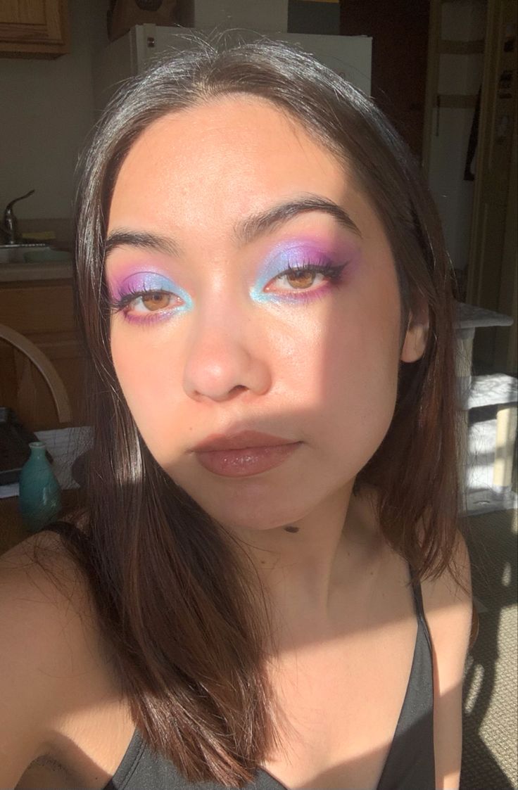 Purple Blue Eyeshadow Looks, Makeup Brown Eyes Colorful, Chromatic Eyeshadow Looks, Colourful Makeup For Brown Eyes, Purple Holographic Eye Makeup, Coloured Eyeshadow Looks, Purple Pink Blue Eyeshadow, Color Pop Amethyst Eyeshadow, Pink Purple Blue Eye Makeup