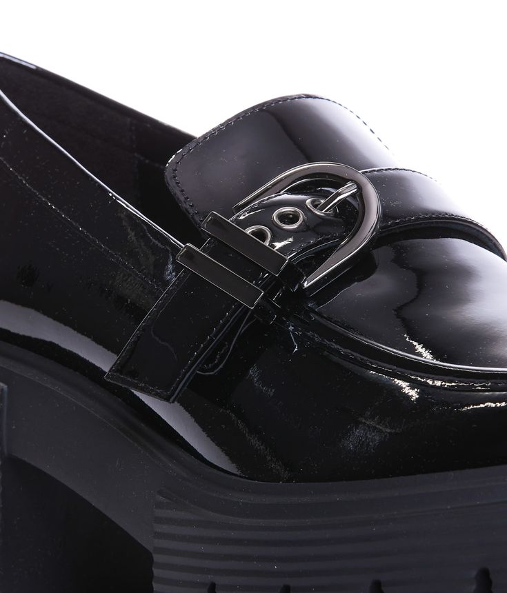 Stuart Weitzman black Maverick loafers, patent leather, slip on, round toe, logoComposition: 100% Patent Leather/ Rubber Sole Black Glossy Loafers For Formal Occasions, Black Glossy Finish Loafers For Formal Occasions, Business Loafers With Glossy Finish And Round Toe, Formal Black Loafers With Glossy Finish, Black Glossy Finish Formal Loafers, Glossy Finish Business Loafers With Round Toe, Sleek Patent Leather Office Loafers, Sleek Patent Leather Slip-on Loafers, Black Glossy Leather Loafers