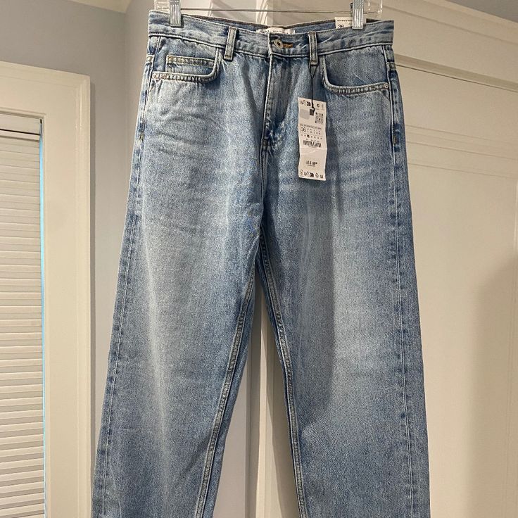 Nwt!!! Zara High Rise Straight Leg Jean With Cuff Detail. Size Women'w 4 (36) Zip Front, Medium Wash, Midweight Denim. Adjustable Cuff Zara Medium Wash Jeans For Fall, Zara Wide Leg Jeans, Dressy Jeans, Snakeskin Leggings, Kick Flare Jeans, Jean Color, Ankle Length Jeans, Embellished Jeans, Cuff Detail