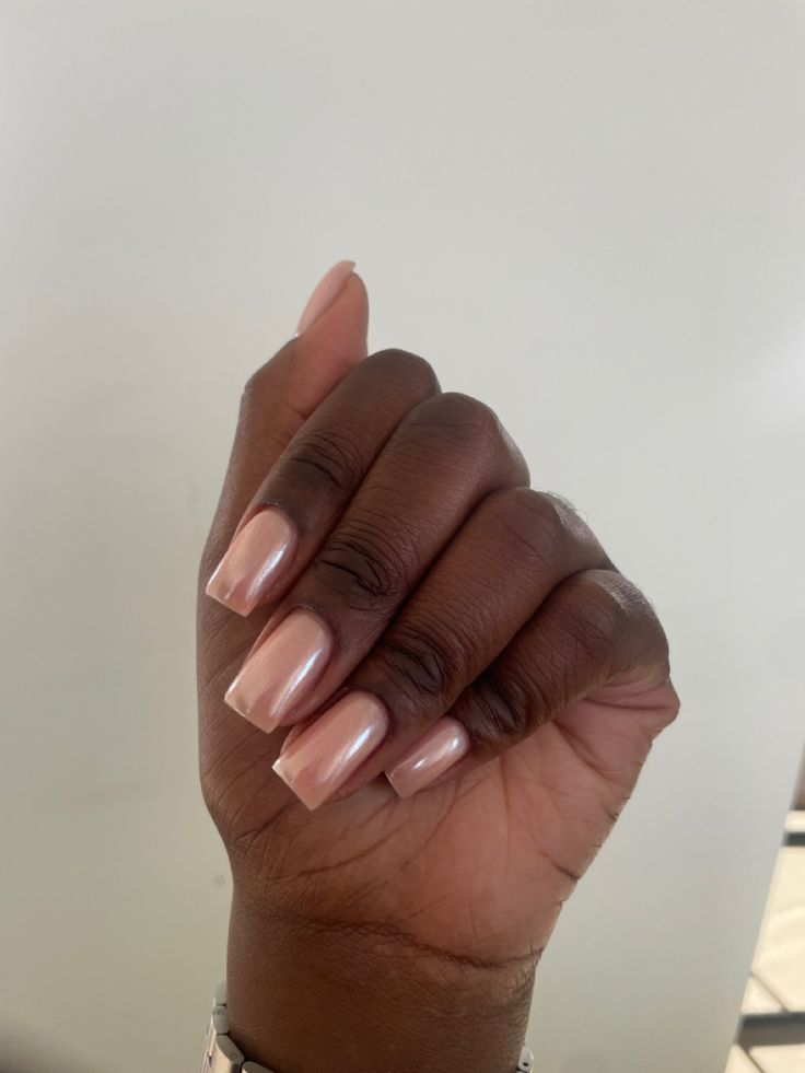 Glazed Donut Nails Black Skin, Glazed Donut Nails Square, Chrome Nails On Dark Skin, Manicure Ideas Simple, Manicure Ideas French, Brown Glazed Nails, Manicure Ideas Spring, Donut Glaze Nails, Simple Manicure Ideas