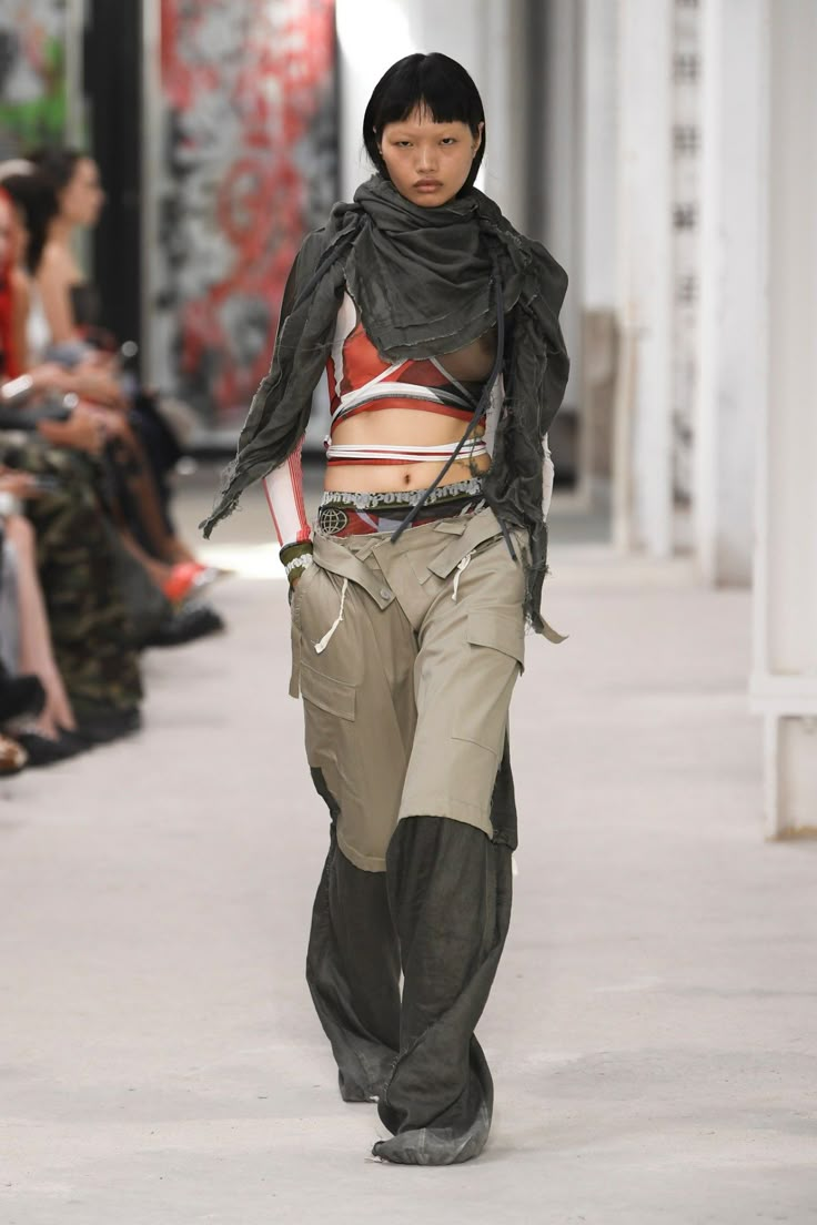 Ottolinger RTW Spring 2024 [PHOTOS] Avant Garde Street Style, Avant Apocalypse, Avant Garde Outfit, Nomad Fashion, Deconstruction Fashion, Apocalyptic Fashion, Anti Fashion, Concept Clothing, Fashion Design Portfolio