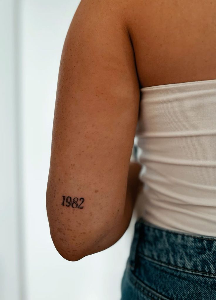 tattoo idea 1982 Year Of Birth Tattoos Ideas, Parents Birth Year Tattoo, Address Tattoo, 1982 Tattoo, 1987 Tattoo, 1981 Tattoo, Birthdate Tattoo Ideas, 1995 Tattoo, Birthday Tattoo Ideas