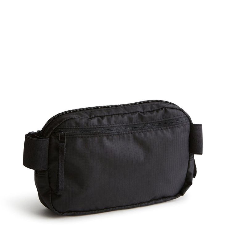 The Woodward Small Belt Bag is the perfect blend of style and functionality for those who prefer a hands-free approach to carrying their essentials. Compact yet versatile, this sleek accessory offers convenient storage for your must-have items while adding a fashionable touch to any outfit. Whether you're out for a walk, exploring a new city or dancing the night away, our belt bag keeps your essentials close at hand and your style on point. Vera Bradley Woodward Small Belt Bag in Black Small Belt Bag, Moonless Night, Small Belt, Backpack Lunch Bag, Cooler Lunch Bag, Belt Purse, Functional Accessories, Toiletry Bag Travel, Handbag Straps