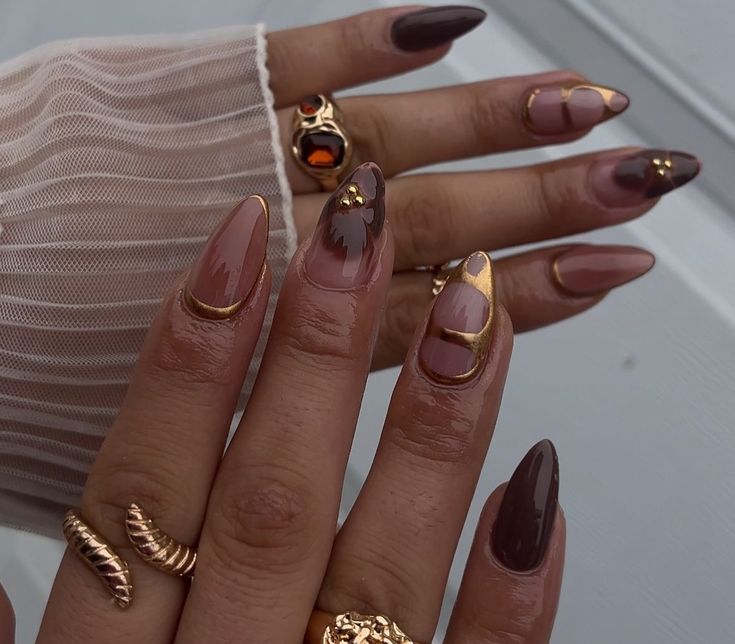 Fall Nail Sets Acrylic, Burgundy Shades, Brown Nails, Deep Burgundy, Luxury Nails, Nail Pro, Chic Nails, Short Acrylic Nails, Best Acrylic Nails