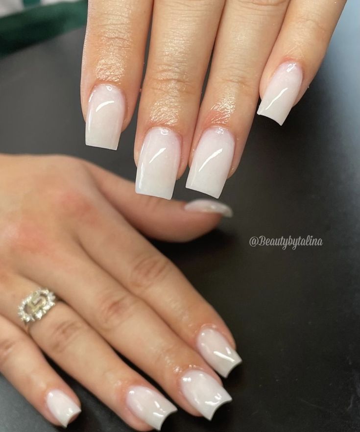 Milky Nails, Diy Acrylic Nails, White Acrylic Nails, Classy Acrylic Nails, Short Square Acrylic Nails, Classic Nails, Soft Nails, Neutral Nails, Elegant Nails