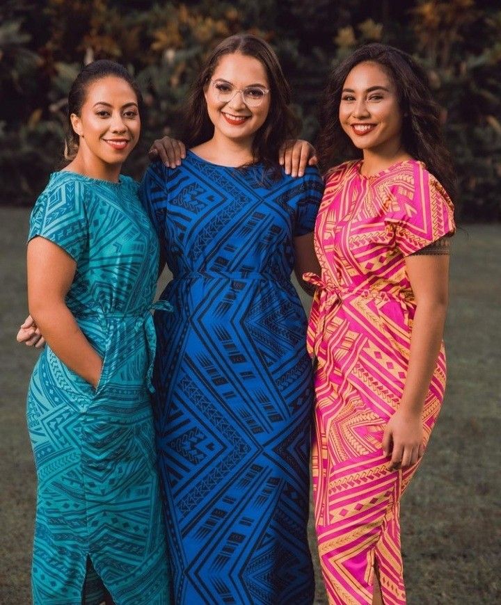 Island Dresses Pacific, Pacific Island Dress Patterns, Fijian Clothing, Power Dressing Women, Tahitian Dress, Samoan Dress, New Dress Pattern, Island Style Clothing, Tropical Dresses