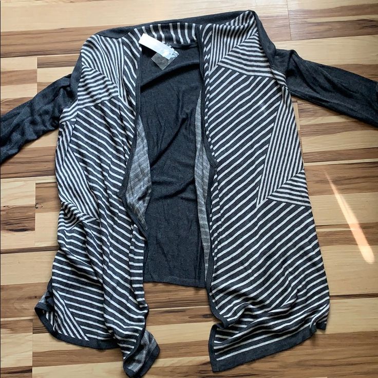 Striped Pattern, Long Sleeve Cardigan Striped Cardigan For Spring Layering, Spring Striped Cardigan For Layering, Spring Striped Outerwear For Layering, White Cardigan, Sleeve Cardigan, Long Sleeve Cardigan, Grey Sweater, Stripes Pattern, Gray White