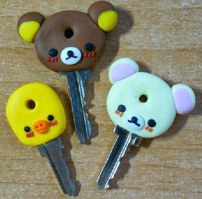 there are three keys that have been made to look like bears