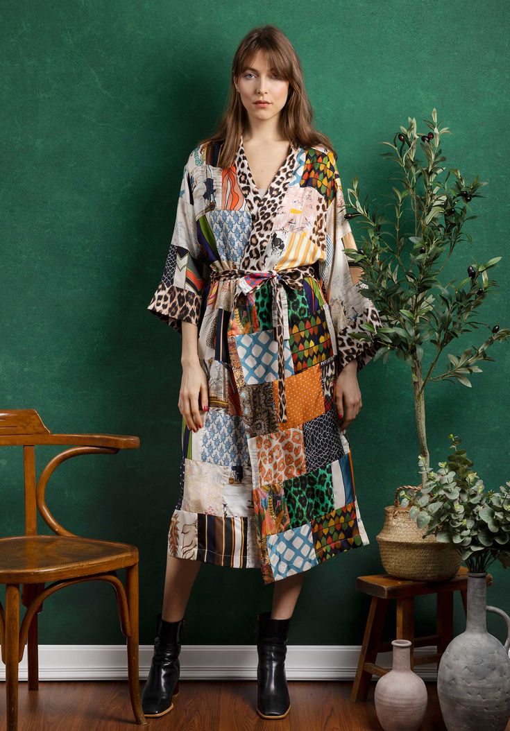 Kimono-inspired long jacket, long sleeve and belt. Patchwork print and panther print details.100% silk twill.The patchwork of silk twill gives this garment delicacy and fragility. Its handmade realization is part of an ecol Silk Patchwork Long Sleeve Kimono, Silk Kimono With Patchwork, Silk Long Sleeve Kimono With Patchwork, Long Sleeve Silk Kimono With Patchwork, Panther Print, Patchwork Print, Jacket Long, Long Jacket, Silk Twill