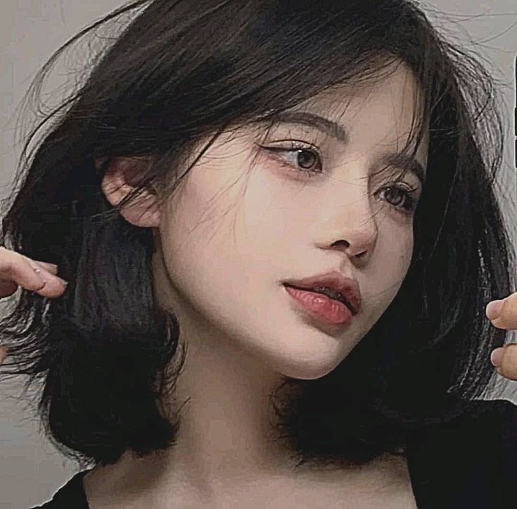 Shot Hair Styles, Japanese Hairstyle, Uzzlang Girl, Trending Hairstyles, Girl Short Hair, Hair Reference, Girls Makeup, Aesthetic Hair, Hairstyle Ideas