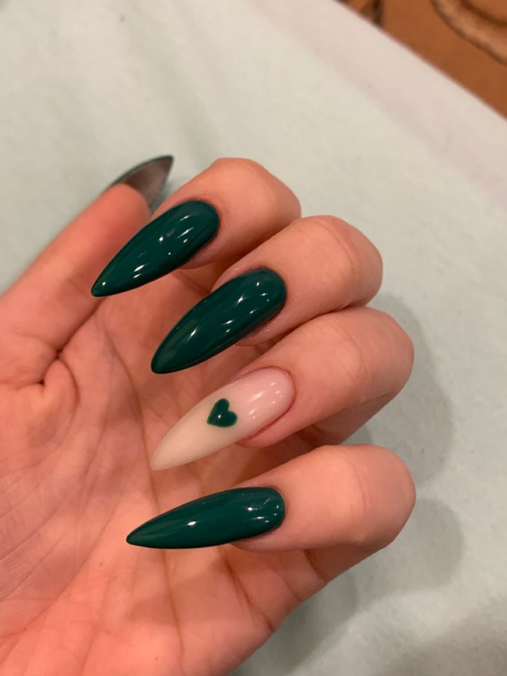 Green Acrylic Nails, Dark Green Nails, Wow Nails, Nagel Tips, Work Nails, White Nail, Pretty Acrylic Nails, Chic Nails, Best Acrylic Nails