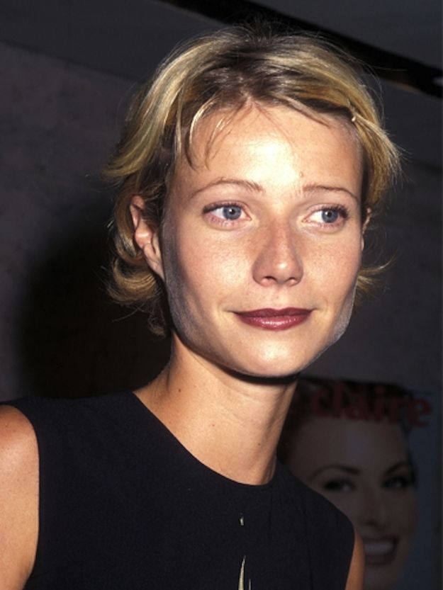 Gwyneth Paltrow as Rose DeWitt Bukate in Titanic. | 20 Female Movie Characters That Could Have Been Completely Different Gwenneth Paltrow Hair, Alt Movie Characters, Gwyneth Paltrow Pixie, Gwenyth Paltrow Short Hair, Gwenette Paltrow 90s, Gwyneth Paltrow Short Hair, Gwyneth Paltrow Hair, Female Movie Characters, 60s Hair