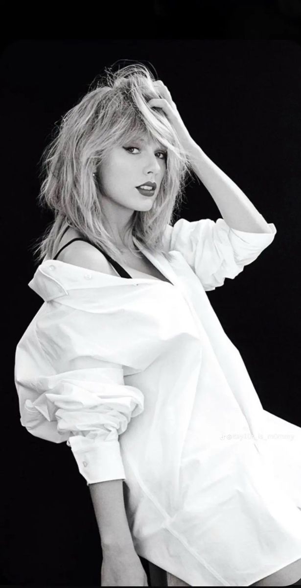 MOMMY Albert Pike, Taylor Swift Photoshoot, Taylor Swift Fotos, Billboard Women In Music, Estilo Taylor Swift, Swift Photo, Women In Music, Taylor Swift Wallpaper, Long Live Taylor Swift