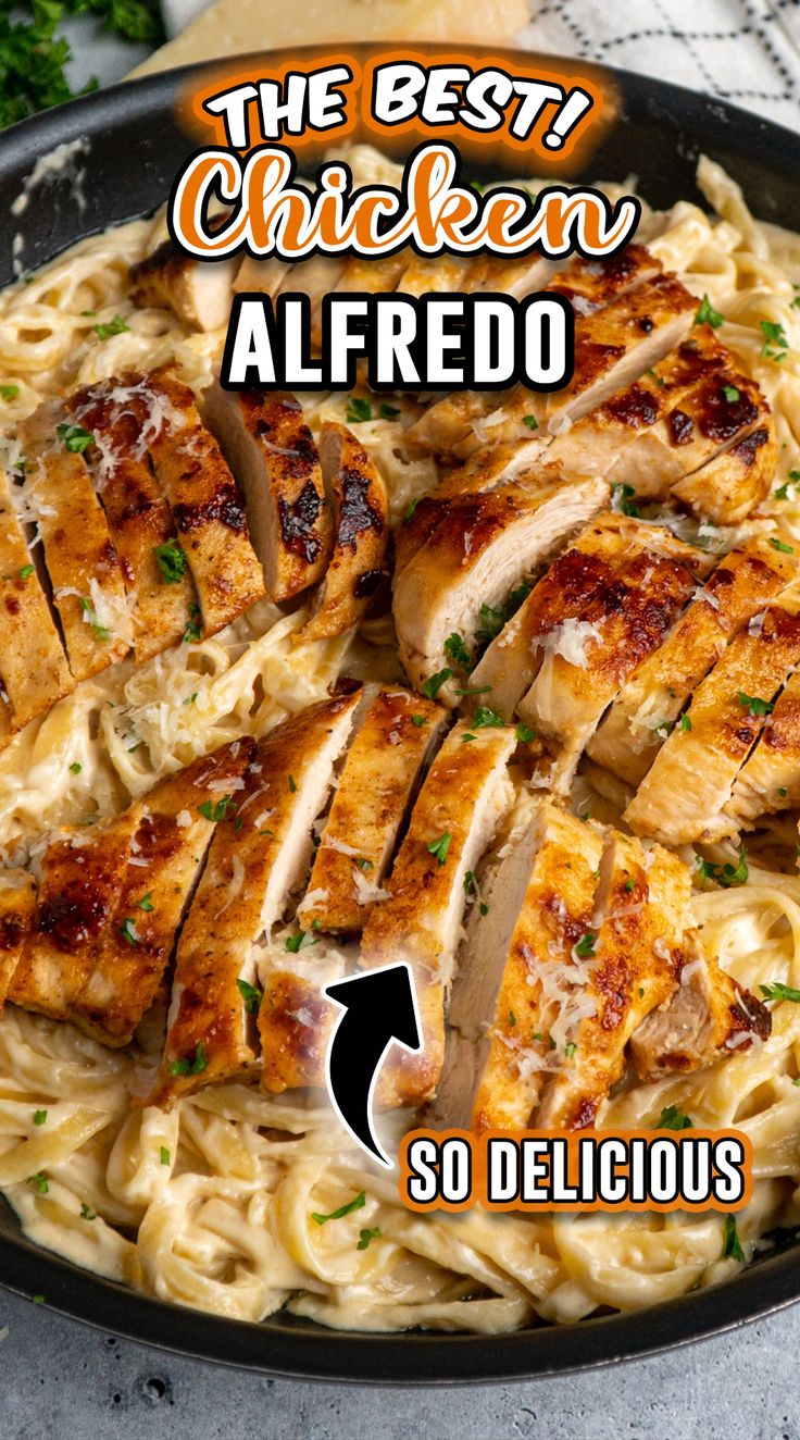 the best chicken alfredo recipe in a skillet with an arrow pointing up to it