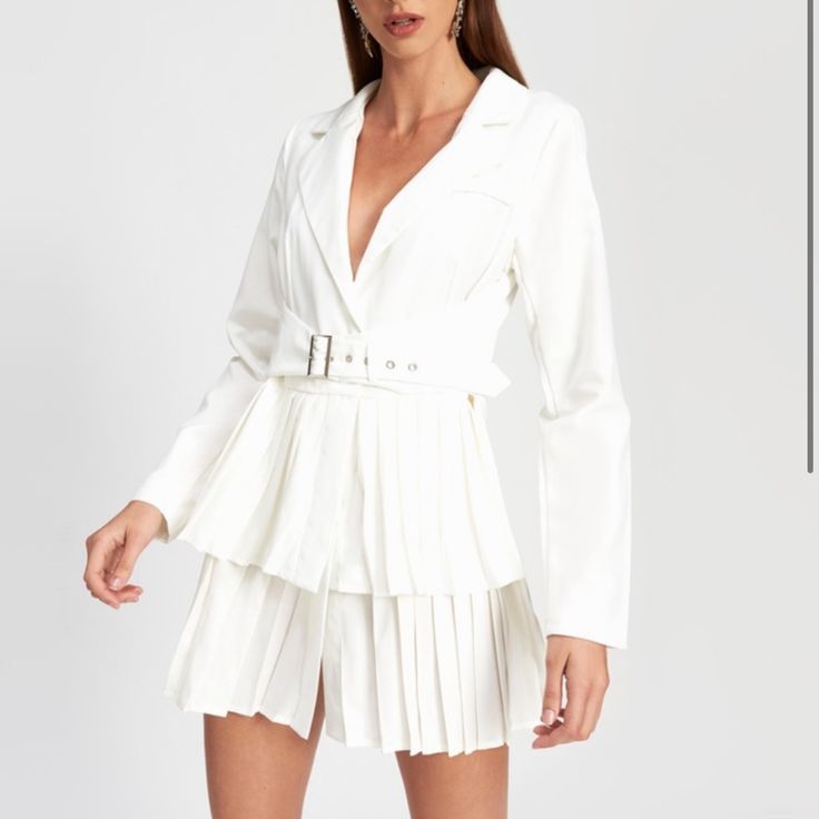 White Pleated Blazer Dress With Belt. New With Tags. White Pleated Mini Dress For Night Out, White Pleated Mini Dress For Work, White Pleated Mini Dress For Date Night, White Pleated Mini Dress For Brunch, White Belted Dresses For Fall, White Belted Dress For Fall, White Pleated Mini Dress For Fall, Spring White Belted Mini Dress, White Belted Mini Dress For Spring